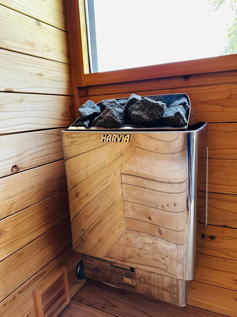 エミュビラ　ハルビア