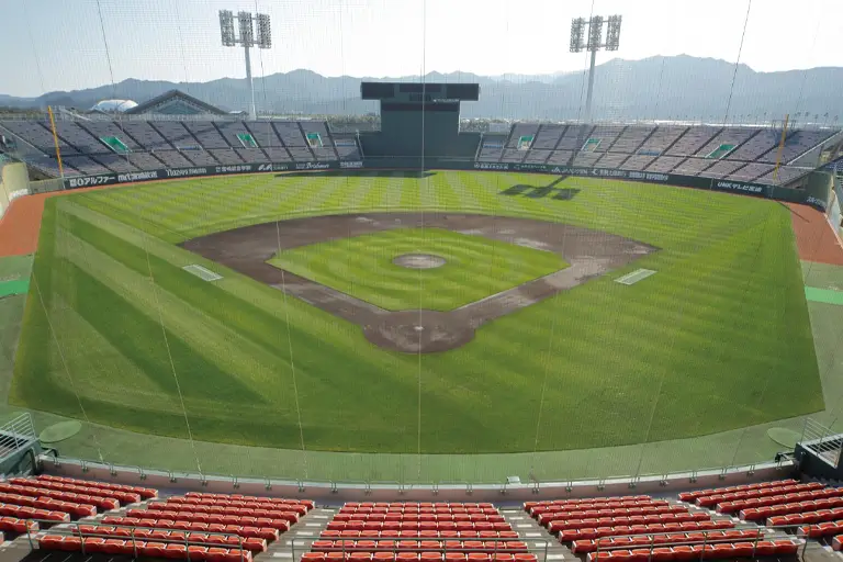 ひなたサンマリンスタジアム宮崎